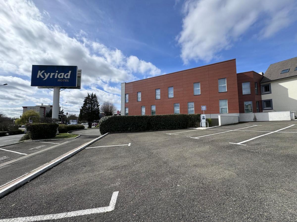 Kyriad Le Mans Est Exterior foto